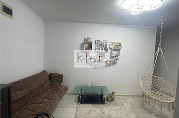 Apartament 3 camere de vanzare FLORESTI - Cluj anunturi imobiliare Cluj