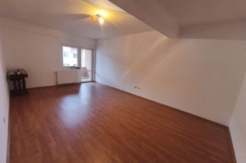 Apartament 2 camere de vanzare RADAUTI - Suceava anunturi imobiliare Suceava