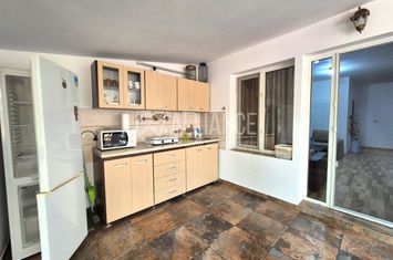 Apartament 3 camere de vanzare EFORIE NORD - Constanta anunturi imobiliare Constanta