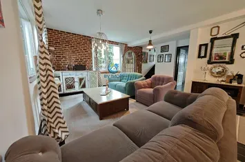Vilă - 4 camere de inchiriat BARTOLOMEU - Brasov anunturi imobiliare Brasov