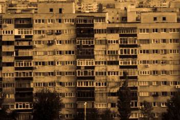 Colliers susţine că apartamentele vechi s-au ieftinit cu 10% în noiembrie
