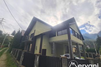 Casă - 7 camere de vanzare BUSTENI - Prahova anunturi imobiliare Prahova