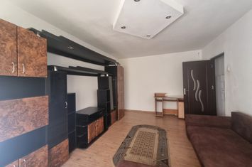 Garsonieră de vanzare BACAU - Bacau anunturi imobiliare Bacau