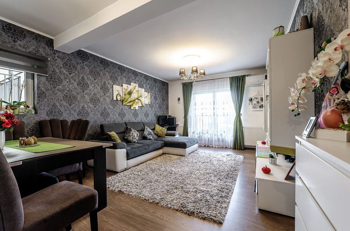 Apartament amenajat cu 2 camere și grădină la etajul 1 in Subcetate anunturi imobiliare Arad