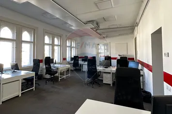 Spațiu de birouri de închiriat în Palatul Széki anunturi imobiliare Cluj