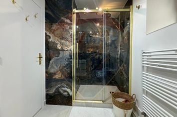 Apartament de inchiriat | ultrafinisat| 2 camere| central anunturi imobiliare Cluj