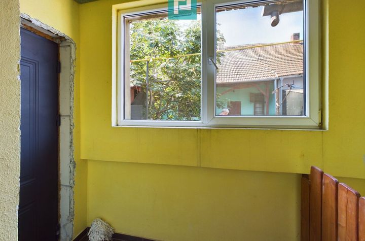 Apartament cu 2 camere de vânzare în zona Grădiște anunturi imobiliare Arad