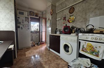 Apartament 2 camere de vanzare PLOIESTI - Prahova anunturi imobiliare Prahova