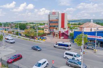 Oportunitate: Hotel cu 24 Camere de Vânzare - Centru Bârlad anunturi imobiliare Vaslui