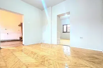 Apartament cu 2 camere, 90 mp construiti, Zona Centrala anunturi imobiliare Arad