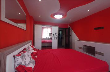 Apartament 2 camere de vanzare BRAD - Hunedoara anunturi imobiliare Hunedoara