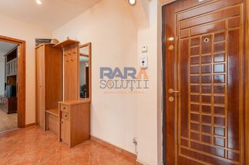 Apartament 3 camere, două băi - Str. Bogdan Dragoș anunturi imobiliare Neamt