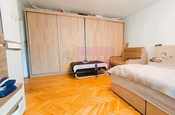 Apartament 2 camere de vanzare zona Decebal ( Zepter) Mall Vitan anunturi imobiliare Bucuresti