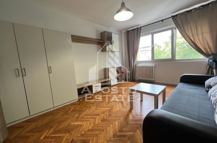 Apartament cu 1 camera, decomandat, zona Complex studentesc anunturi imobiliare Timis