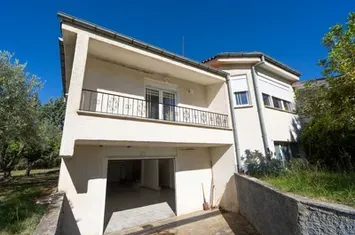 Casă individuală 142 mp pe teren 3.450 mp, Drama anunturi imobiliare Grecia