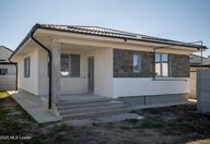 128.000 €, Casă