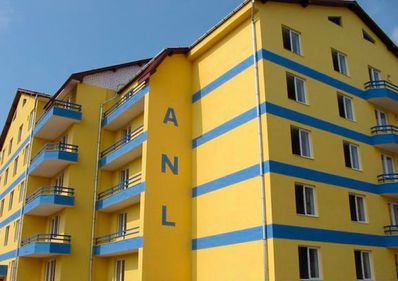 ANL cheltuie cu personalul aproape cât investeşte în locuinţele pentru tineri