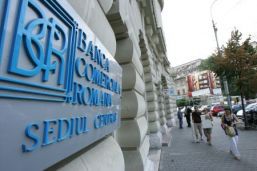 BCR incepe luni creditarea la "Prima casa"