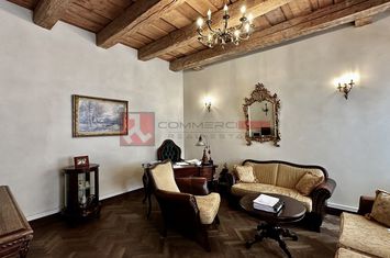 SPATIU BIROURI | 62 MP | POZITIONARE PREMIUM | PIATA SFATULUI anunturi imobiliare Brasov