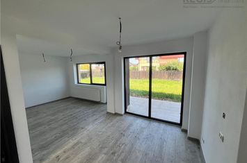 Casă - 4 camere de vanzare STUPINI - Brasov anunturi imobiliare Brasov
