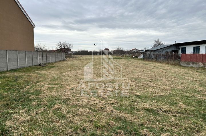 Parcela teren Giarmata Vii, 3278 mp, central, front la doua strazi. anunturi imobiliare Timis