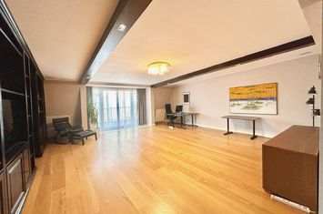Apartment with terrace, office or residential, subway access, Piata Romana anunturi imobiliare Bucuresti