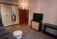 500 €, Apartament 3 camere