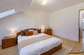 Apartament 3 camere de vanzare GARII - Brasov anunturi imobiliare Brasov