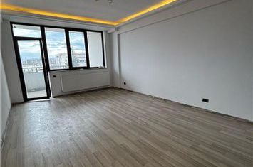 Apartament 3 camere de vanzare TRACTORUL - Brasov anunturi imobiliare Brasov