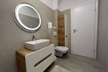 GARSONIERA DECOMANDATA-METROU BERCENI anunturi imobiliare Bucuresti