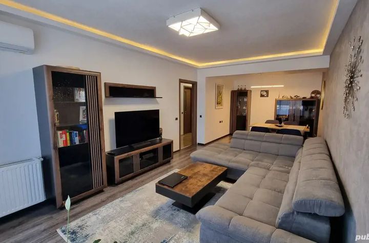 Apartament 2 camere de vanzare TRACTORU - Brasov anunturi imobiliare Brasov