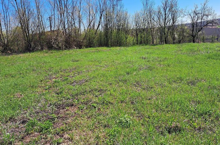 Comision 0% ! Teren intravilan ideal pentru construire casa in Rediu anunturi imobiliare Cluj