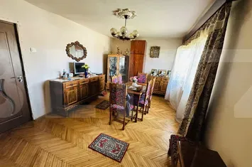 Apartament 3 camere de vanzare ARAD - Arad anunturi imobiliare Arad