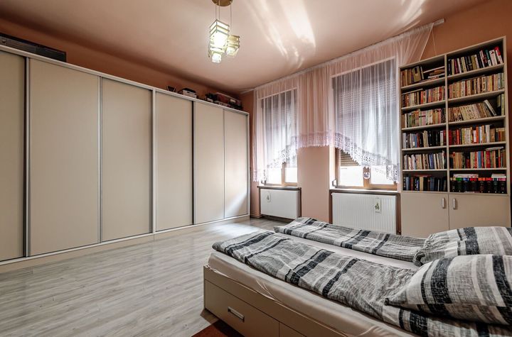 Apartament 3 camere - Central - mobilat & utilat - COMISION 0% anunturi imobiliare Arad