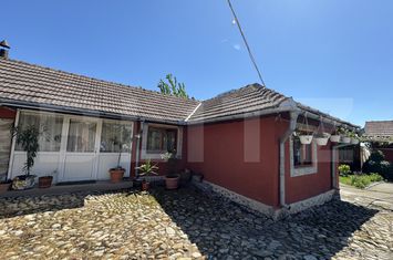 Casă - 4 camere de vanzare TARGU-JIU - Gorj anunturi imobiliare Gorj