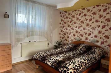 Casă - 5 camere de vanzare BARTOLOMEU - Brasov anunturi imobiliare Brasov