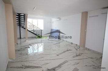 Spatiu Comercial Cladire pe colt cu 2 intrari si locuri de parcare !! anunturi imobiliare Olt