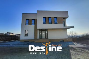 Vilă - 6 camere de vanzare VALEA LUPULUI - Iasi anunturi imobiliare Iasi