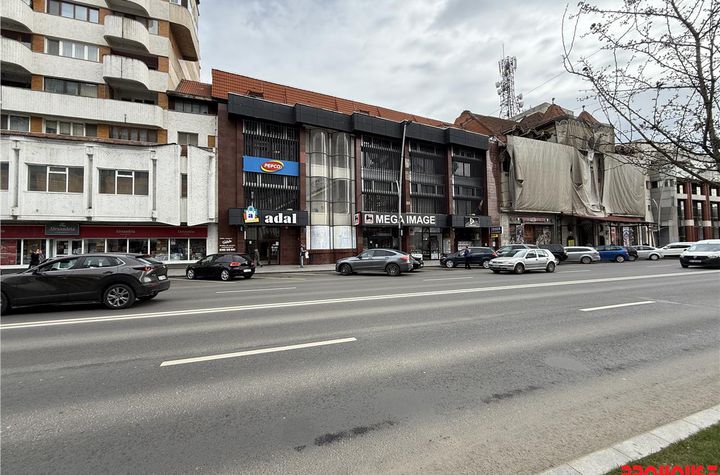 Spațiu comercial de inchiriat ULTRACENTRAL - Bacau anunturi imobiliare Bacau