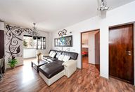 499 €, Apartament 3 camere