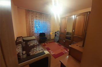 Apartament 3 camere de vanzare CANTACUZINO - Prahova anunturi imobiliare Prahova