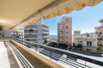 Apartament renovat 2 camere, 101 mp — Dexameni, Kavala anunturi imobiliare Grecia
