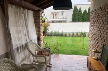 Casă - 7 camere de vanzare CETATE - Alba anunturi imobiliare Alba
