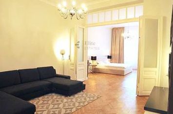 Apartament ultracentral cu 2 camere de inchiriat anunturi imobiliare Bihor