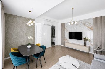 Apartament 3 camere, de lux , Ultracentral Ploiesti (Bucegi 12 ) anunturi imobiliare Prahova