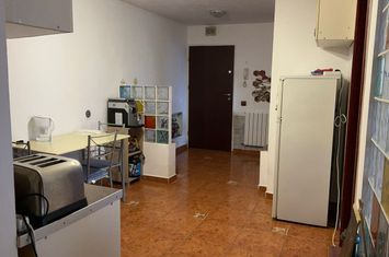 Apartament 3 camere de vanzare SIBIU - Sibiu anunturi imobiliare Sibiu