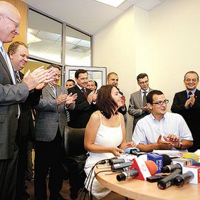 "Prima Casa": una-i la televizor, alta la sediul bancii!