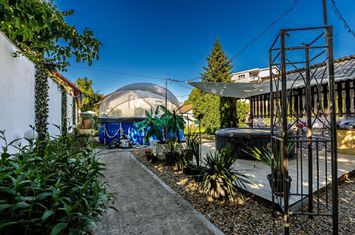Casă 5 camere - teren 1214 mp - la cheie - Aradul Nou - COMISION 0% anunturi imobiliare Arad