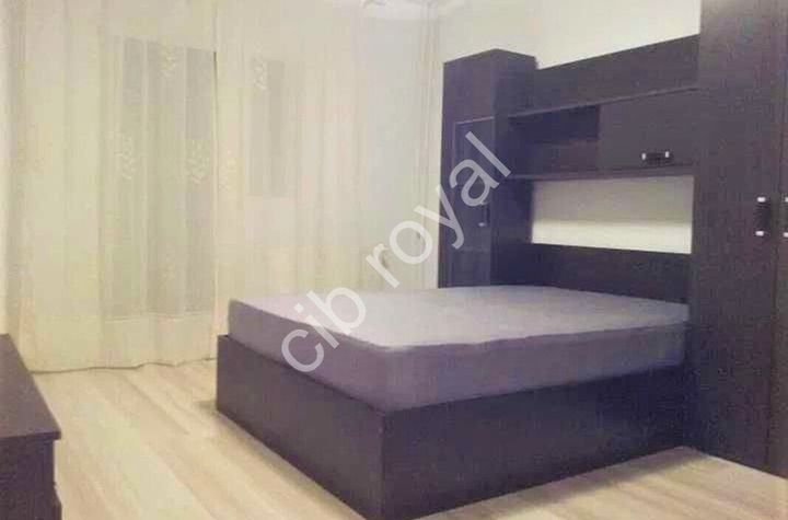 Inchiriez apartament 3 camere zona Pacii-Militari,Str. Margelelor, la 3 minute metrou Pacii. anunturi imobiliare Bucuresti