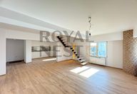 335.000 €, Apartament 5 camere